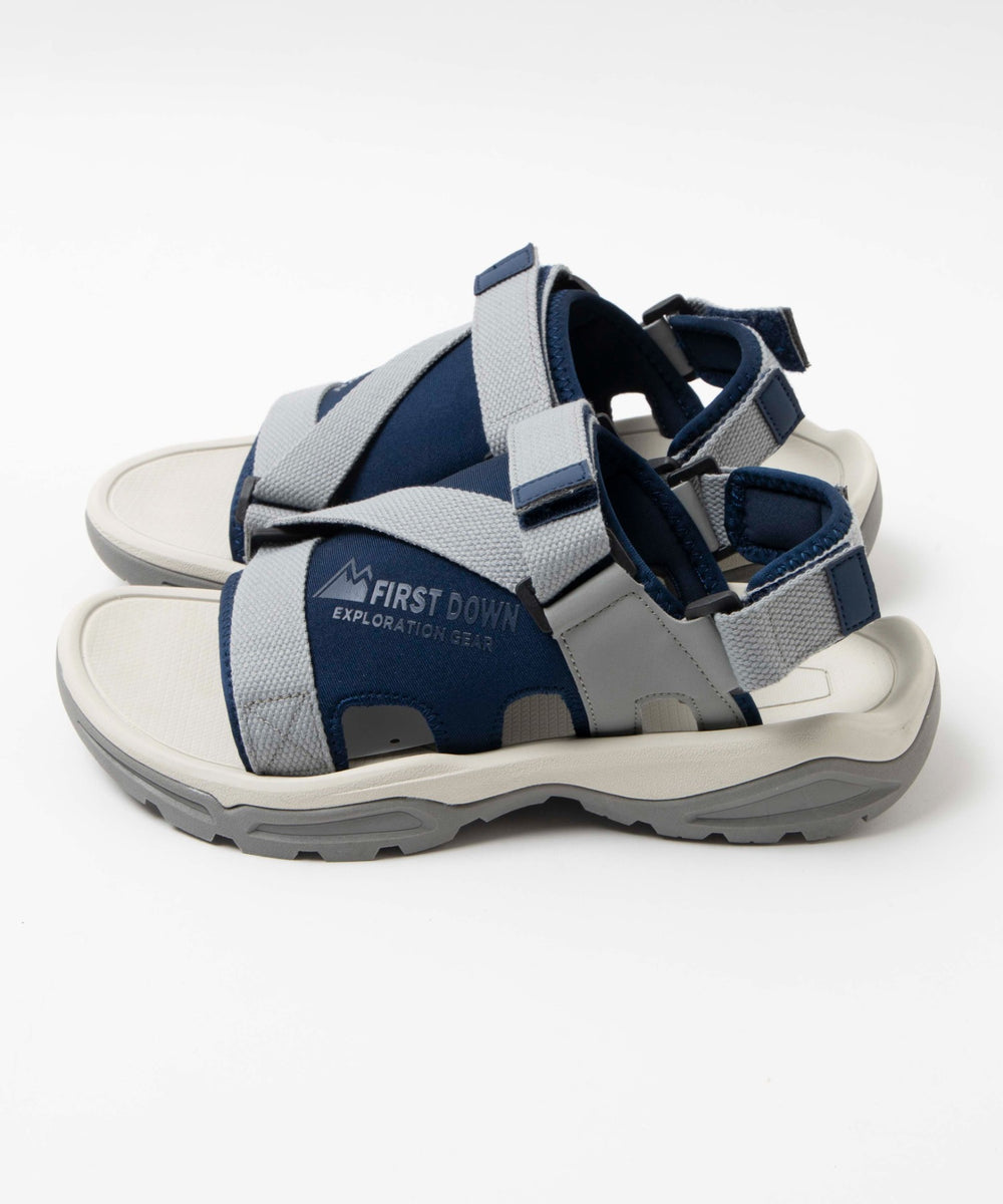 FIRST　DOWN　ベルトサンダル