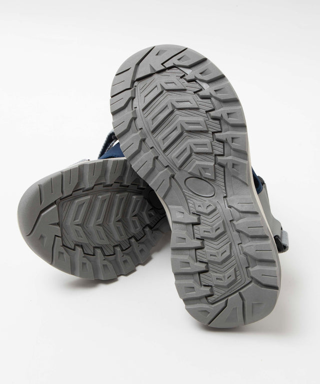 FIRST　DOWN　ベルトサンダル