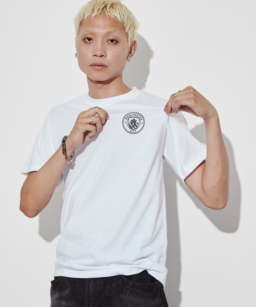 ホワイト モデル：178cm M着用