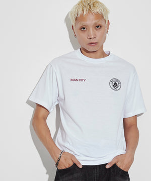 ホワイト モデル：178cm M着用