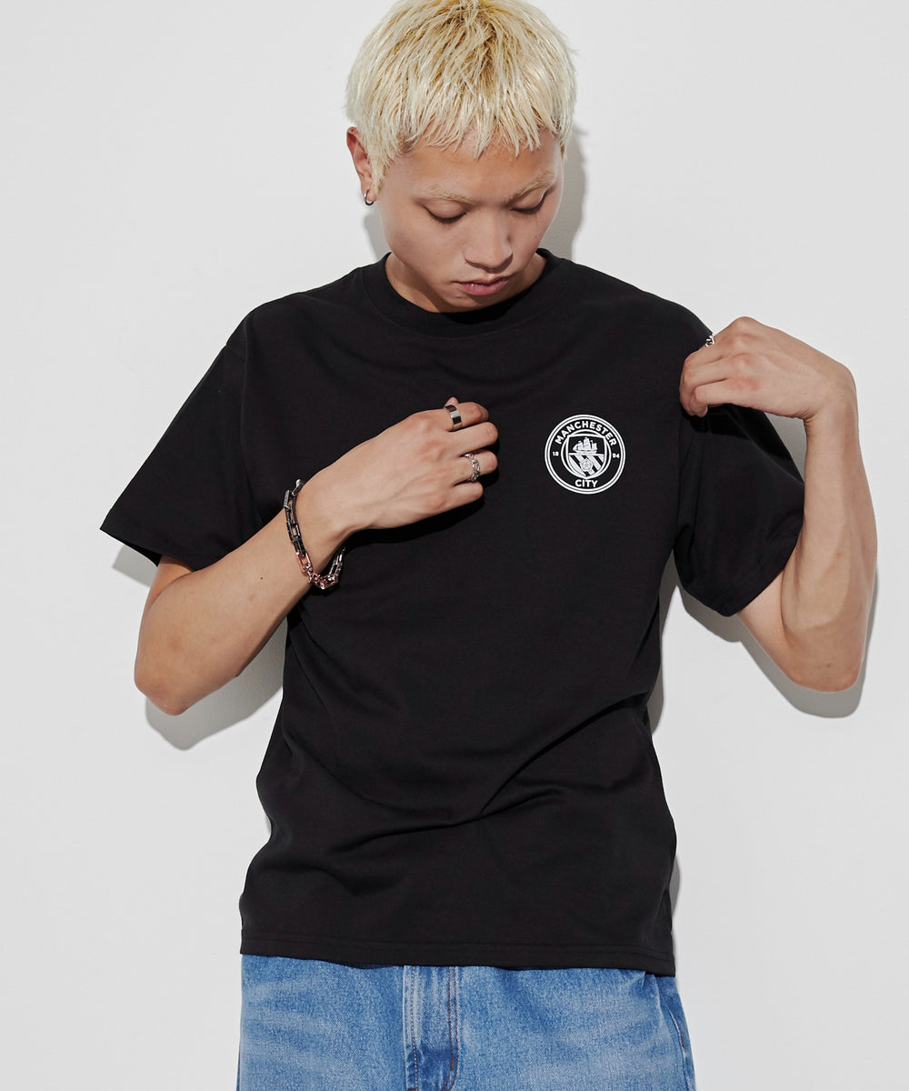 ブラック モデル：178cm M着用