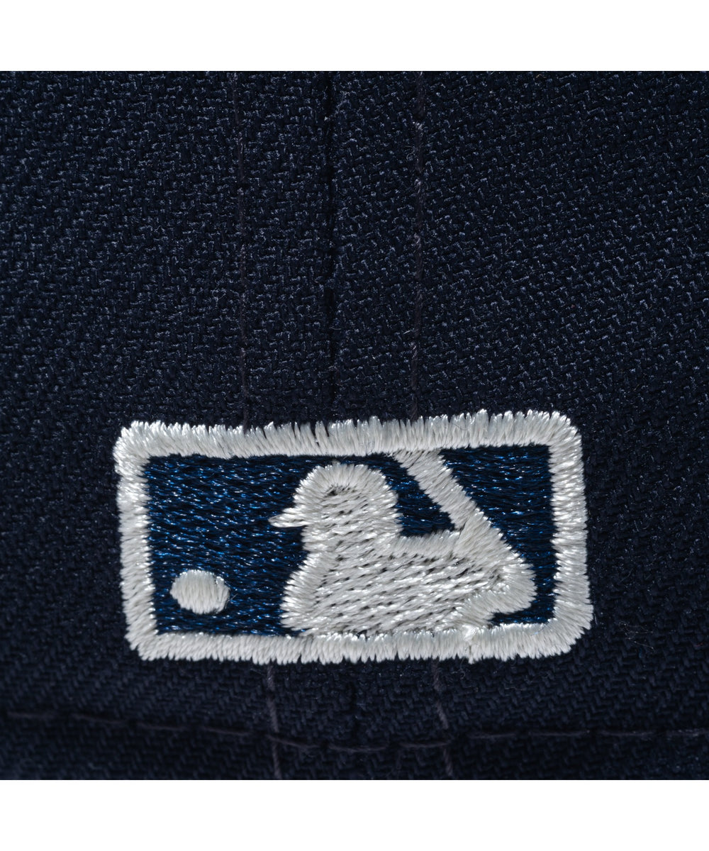 クロームホワイト／ネイビー(柄1)