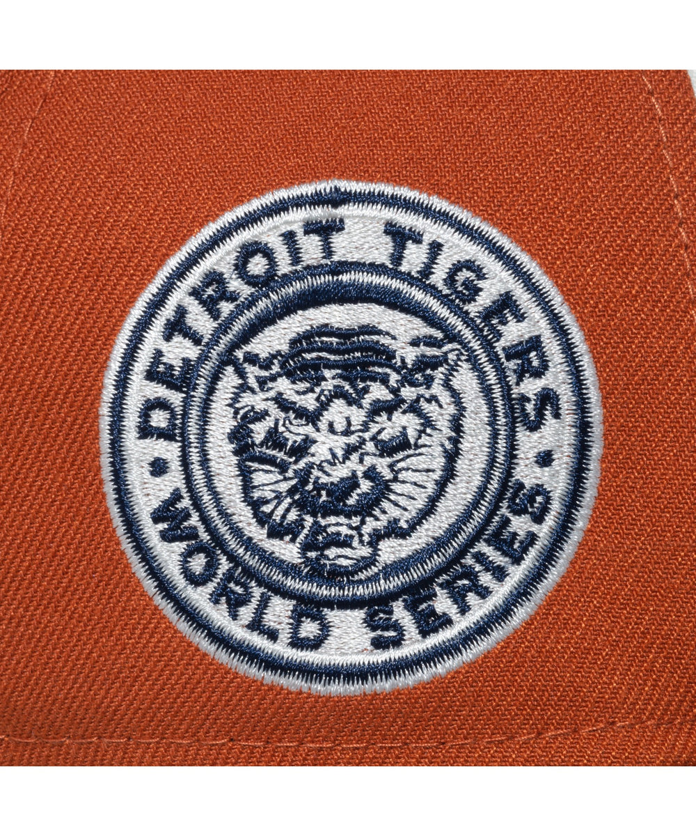 クロームホワイト／ラストオレンジ(柄3)