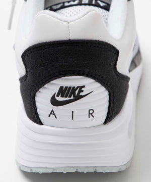 NIKE　AIR　MAX　SOLO