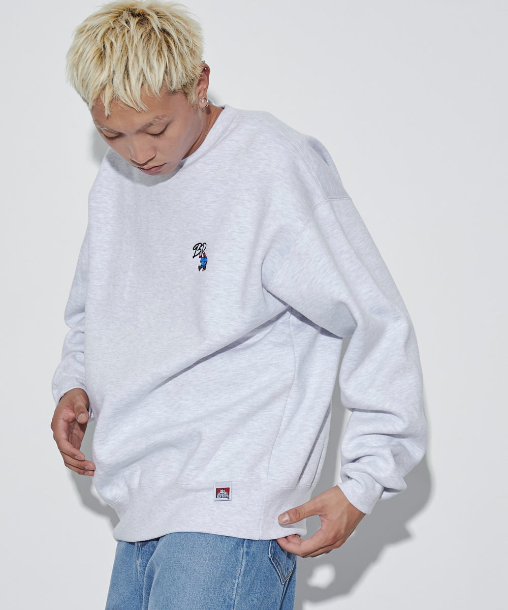 アッシュグレー モデル：178cm L着用