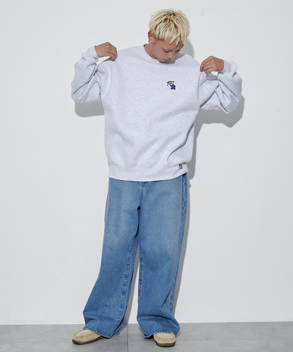 アッシュグレー モデル：178cm L着用