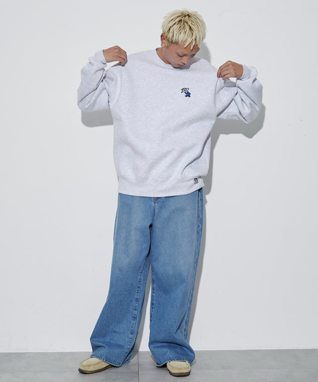 アッシュグレー モデル：178cm L着用