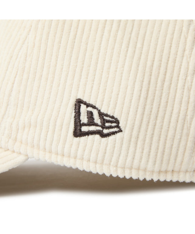 ホワイトアイボリー