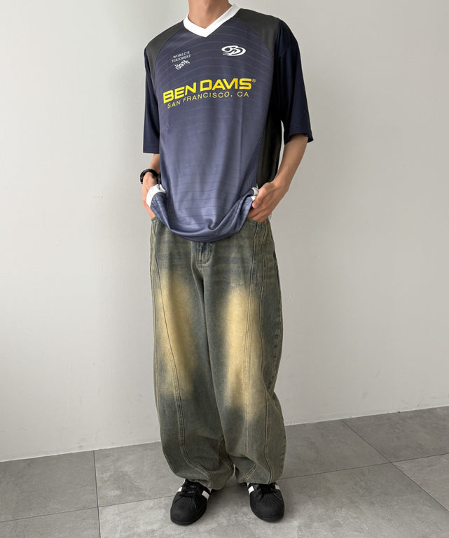 ネイビー モデル：175cm L着用