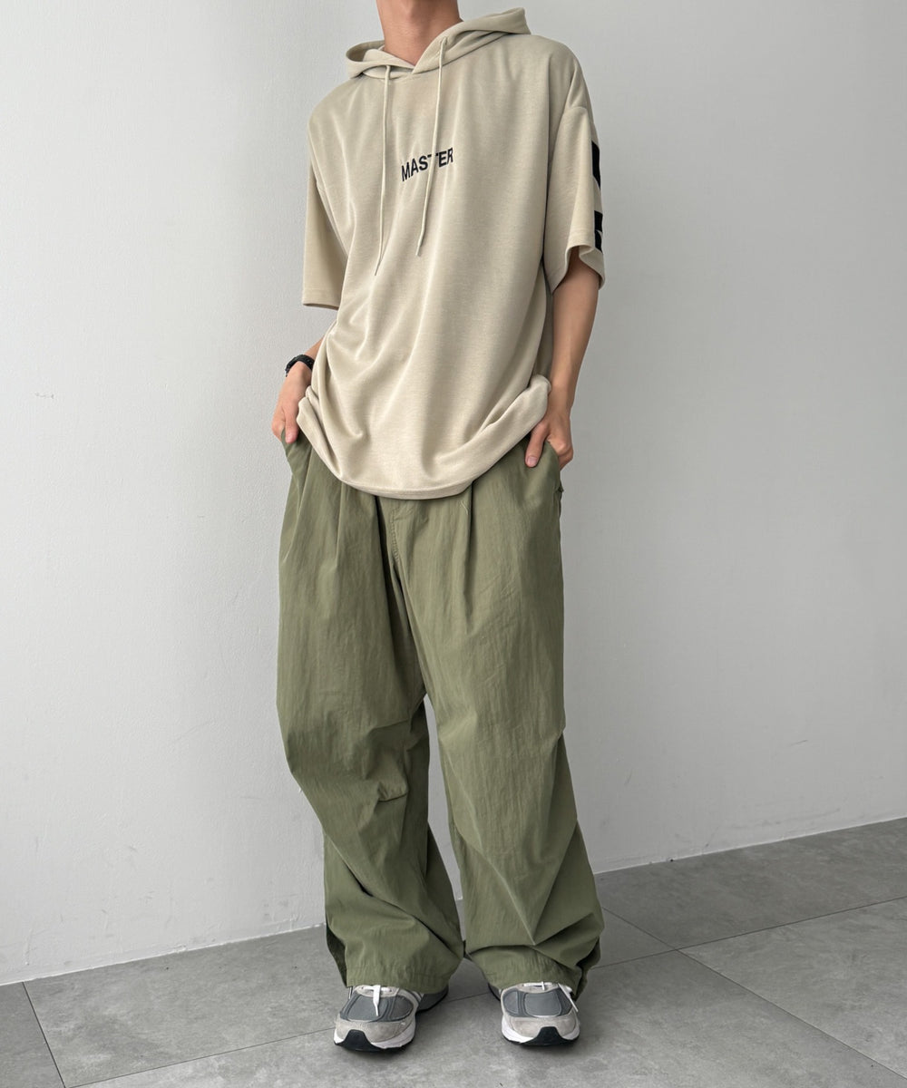 ベージュ モデル：175cm L着用