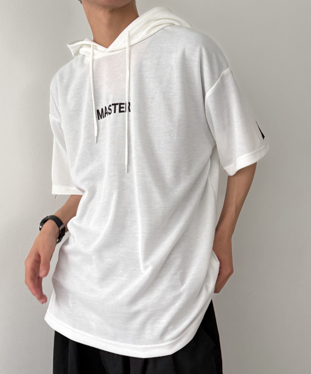 ホワイト モデル：175cm L着用