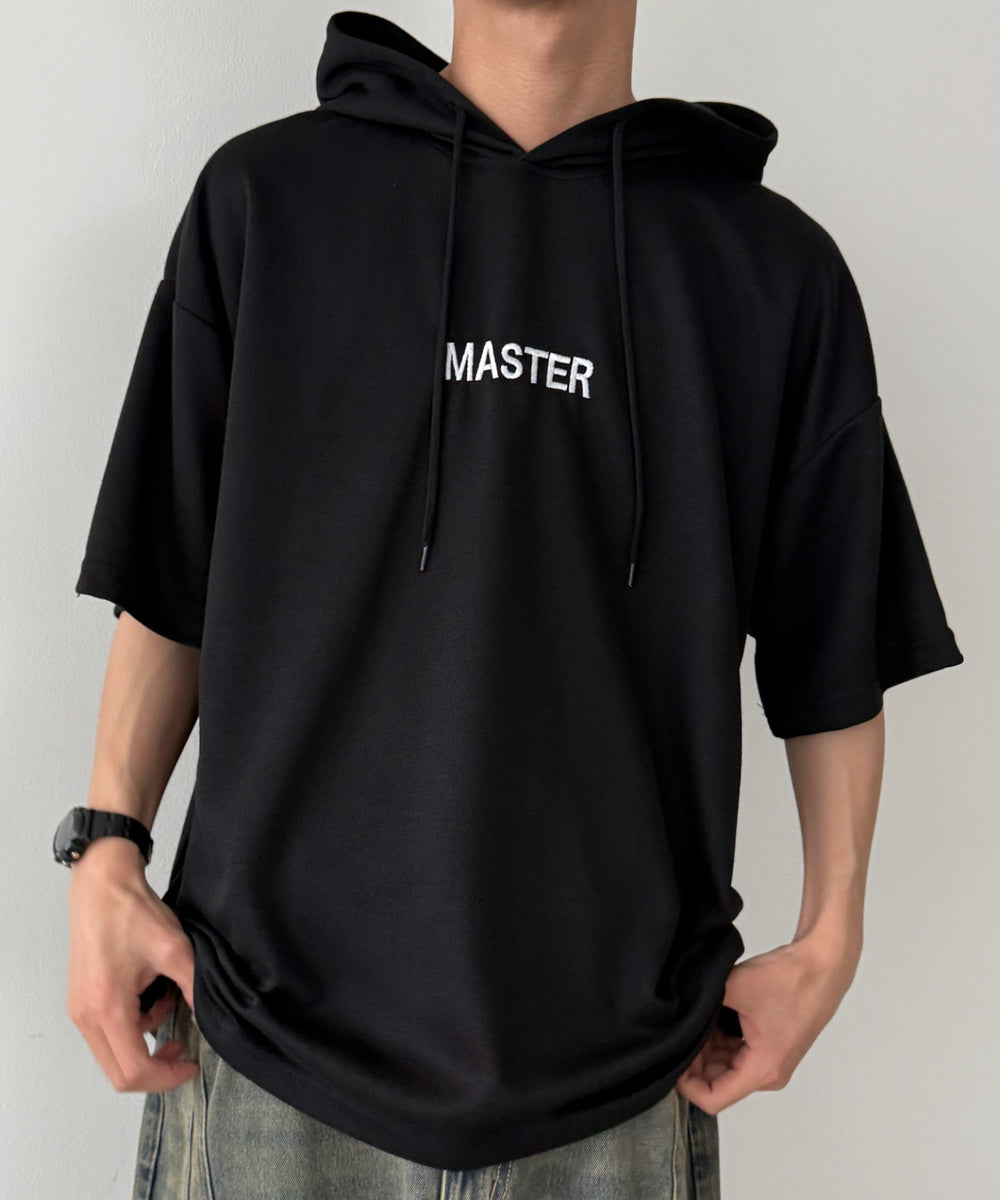 ブラック モデル：175cm L着用