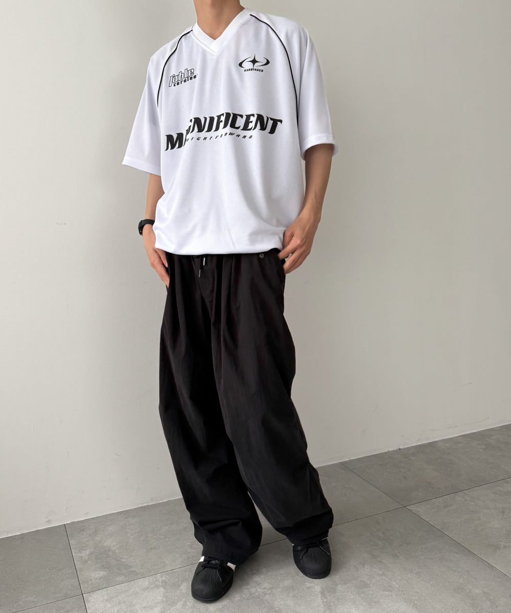 ホワイトソノタ モデル：175cm L着用