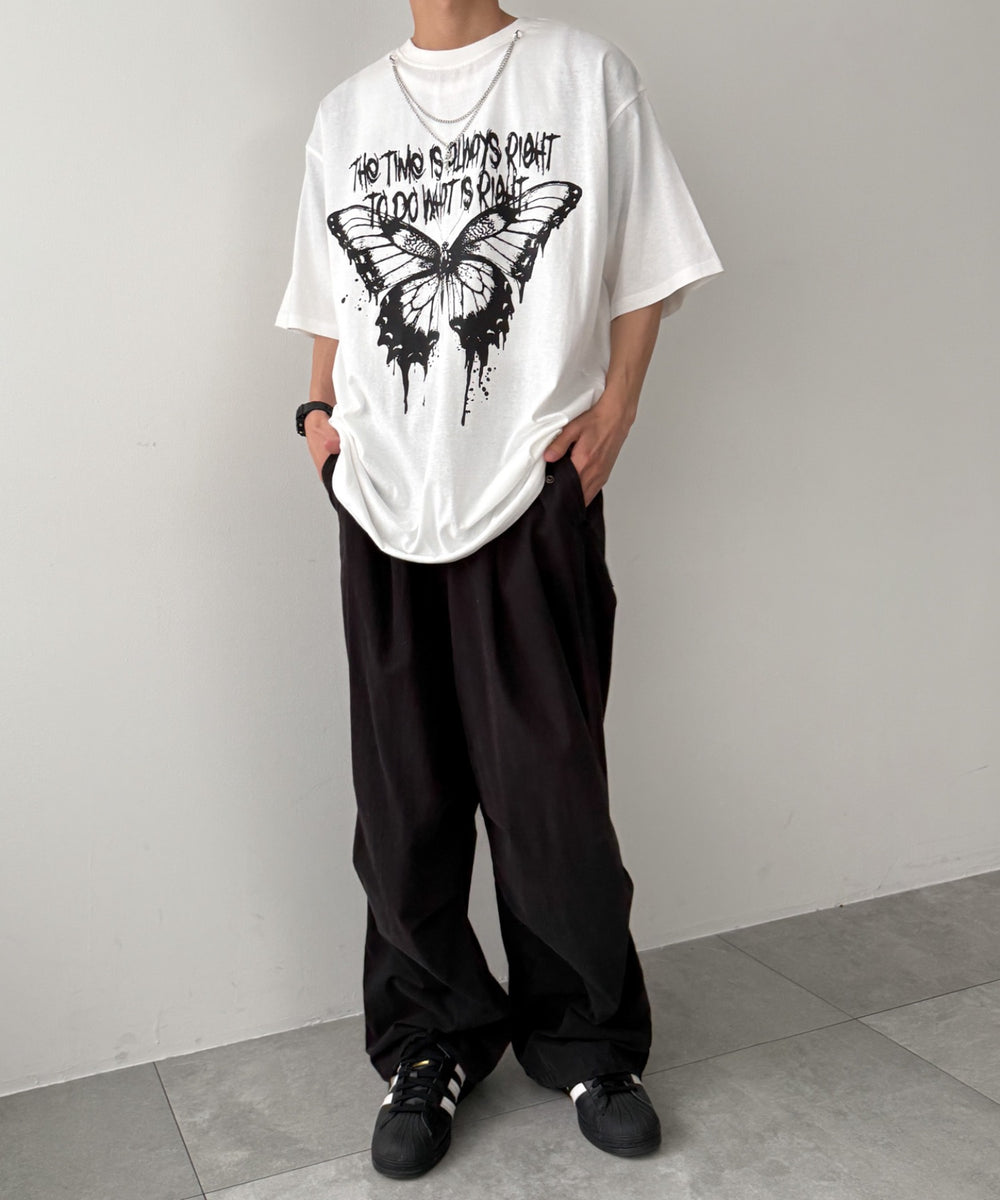 ホワイト モデル：175cm L着用