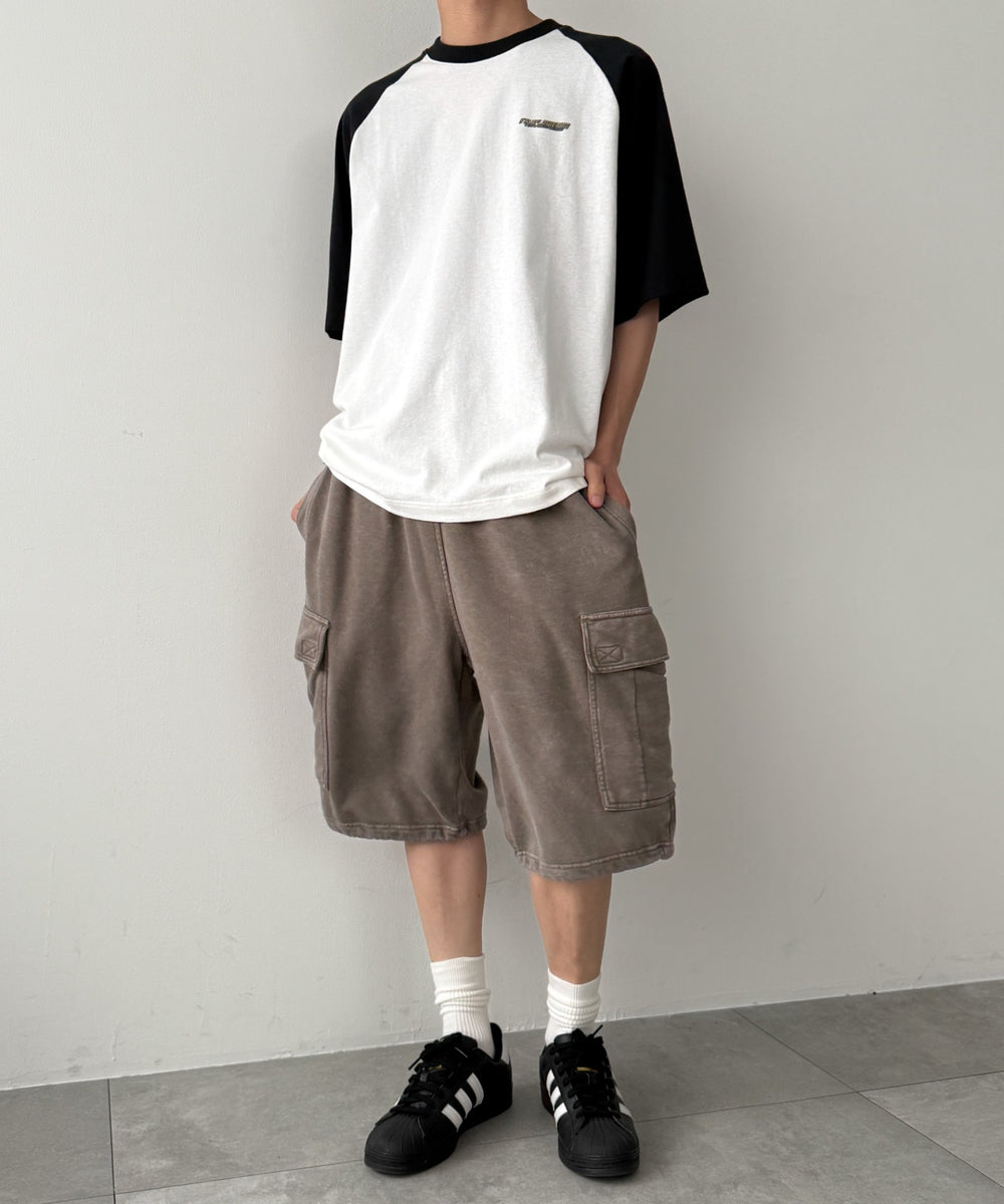 カーキ モデル：175cm L着用