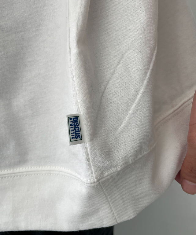 ホワイト モデル：175cm L着用