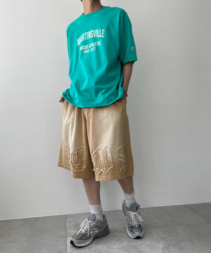 ベージュ モデル：175cm L着用