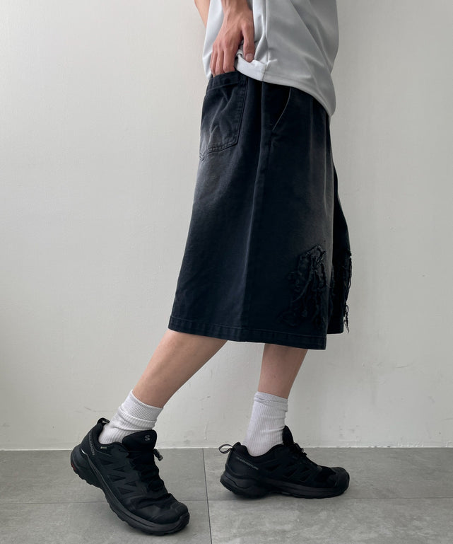 ブラック モデル：175cm L着用