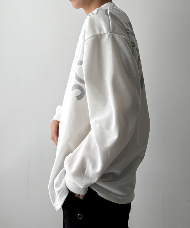 ホワイト モデル：171cm L着用