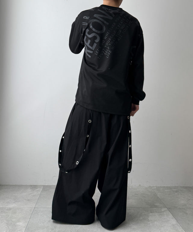 ブラック モデル：171cm L着用