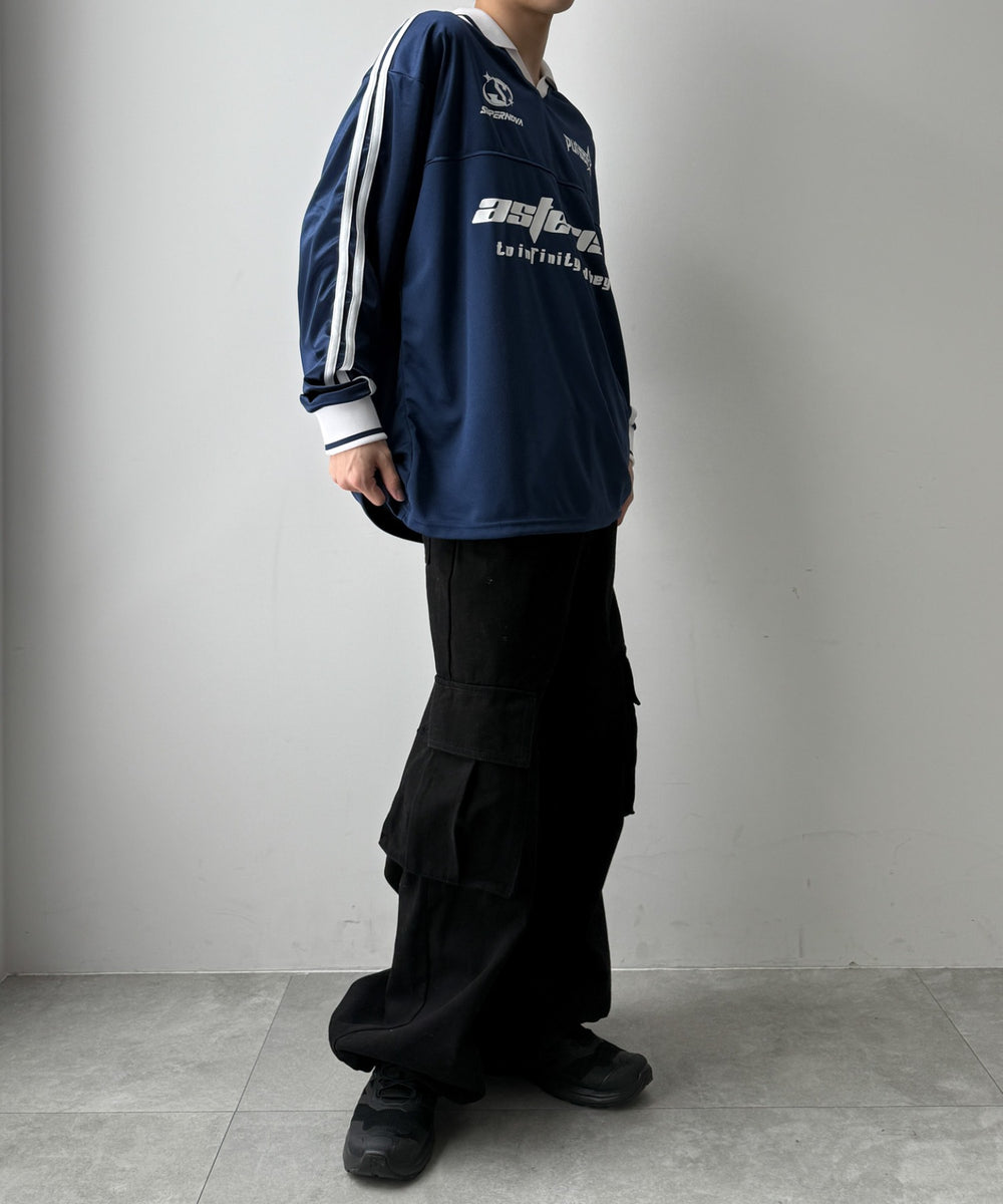 ネイビー モデル：171cm L着用