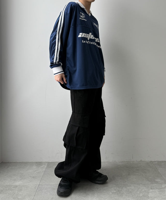 ネイビー モデル：171cm L着用