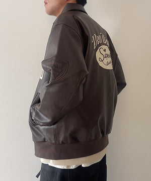 ブラウン モデル：175cm L着用