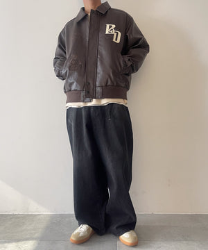 ブラウン モデル：175cm L着用