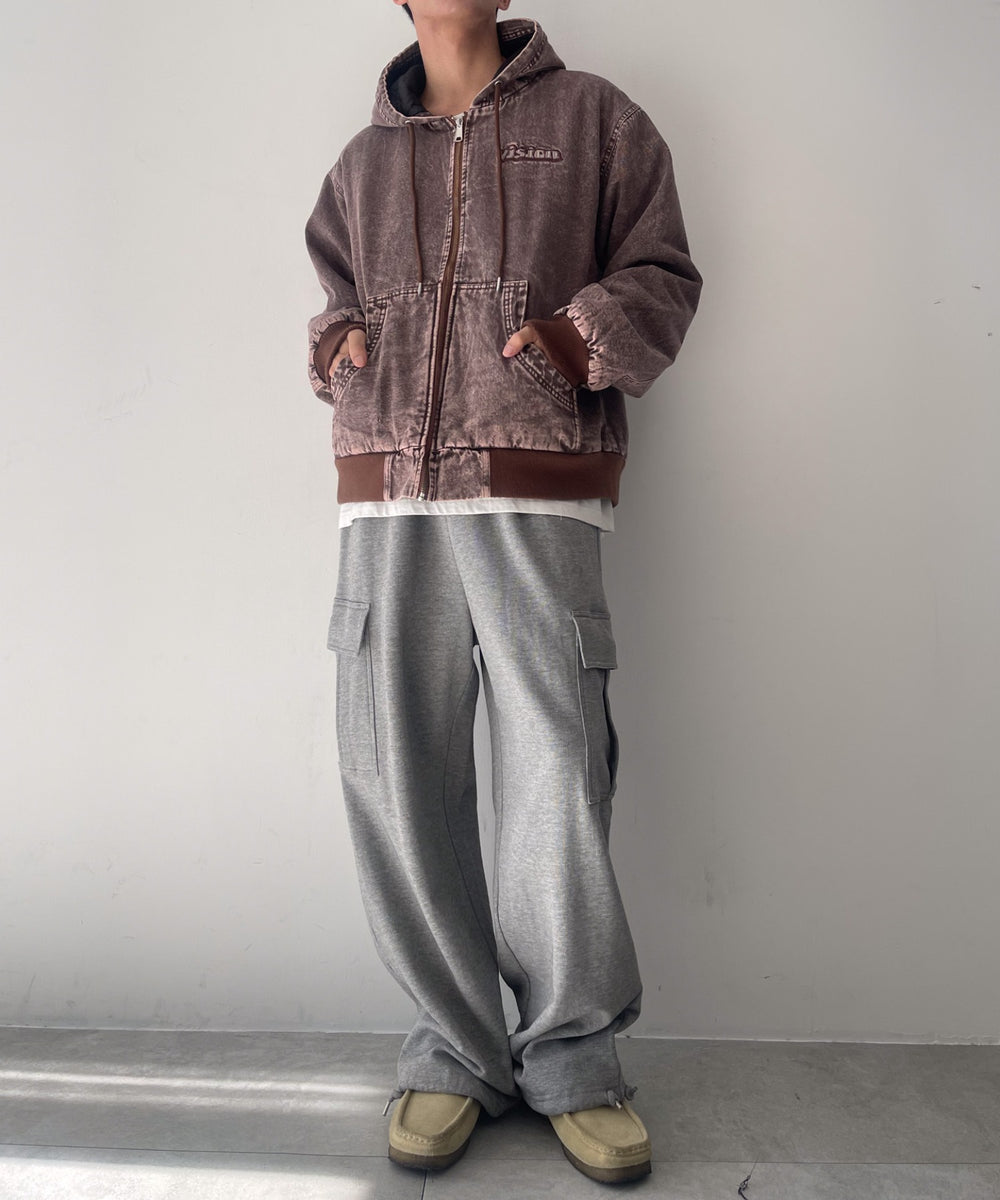 ブラウン モデル：175cm L着用