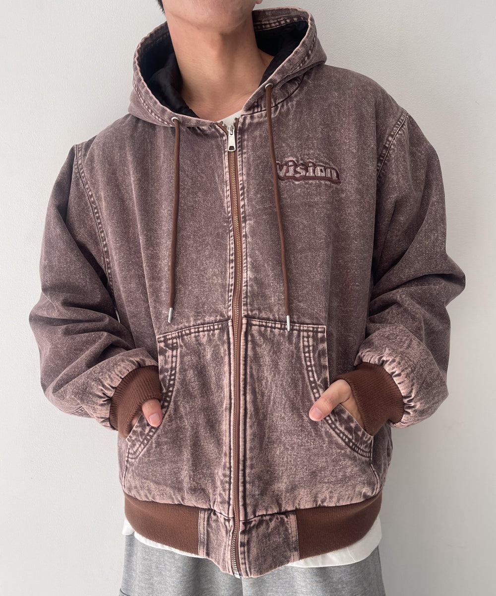 ブラウン モデル：175cm L着用