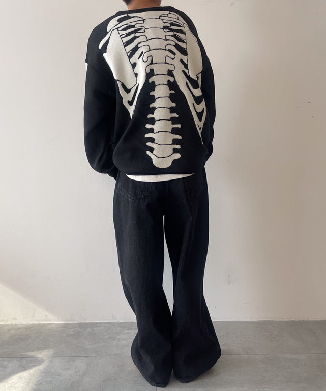 ブラック モデル：175cm L着用