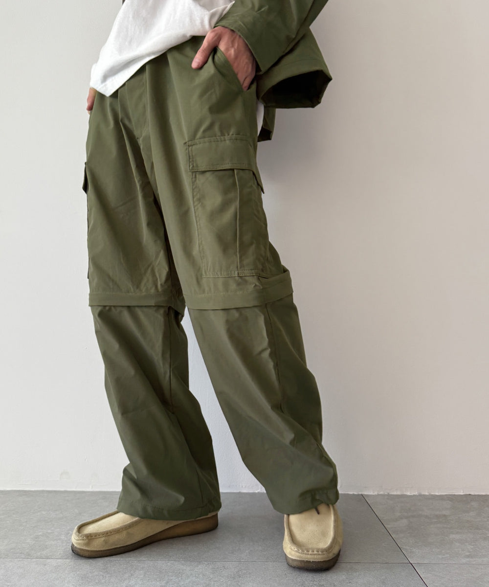 カーキ モデル：175cm L着用