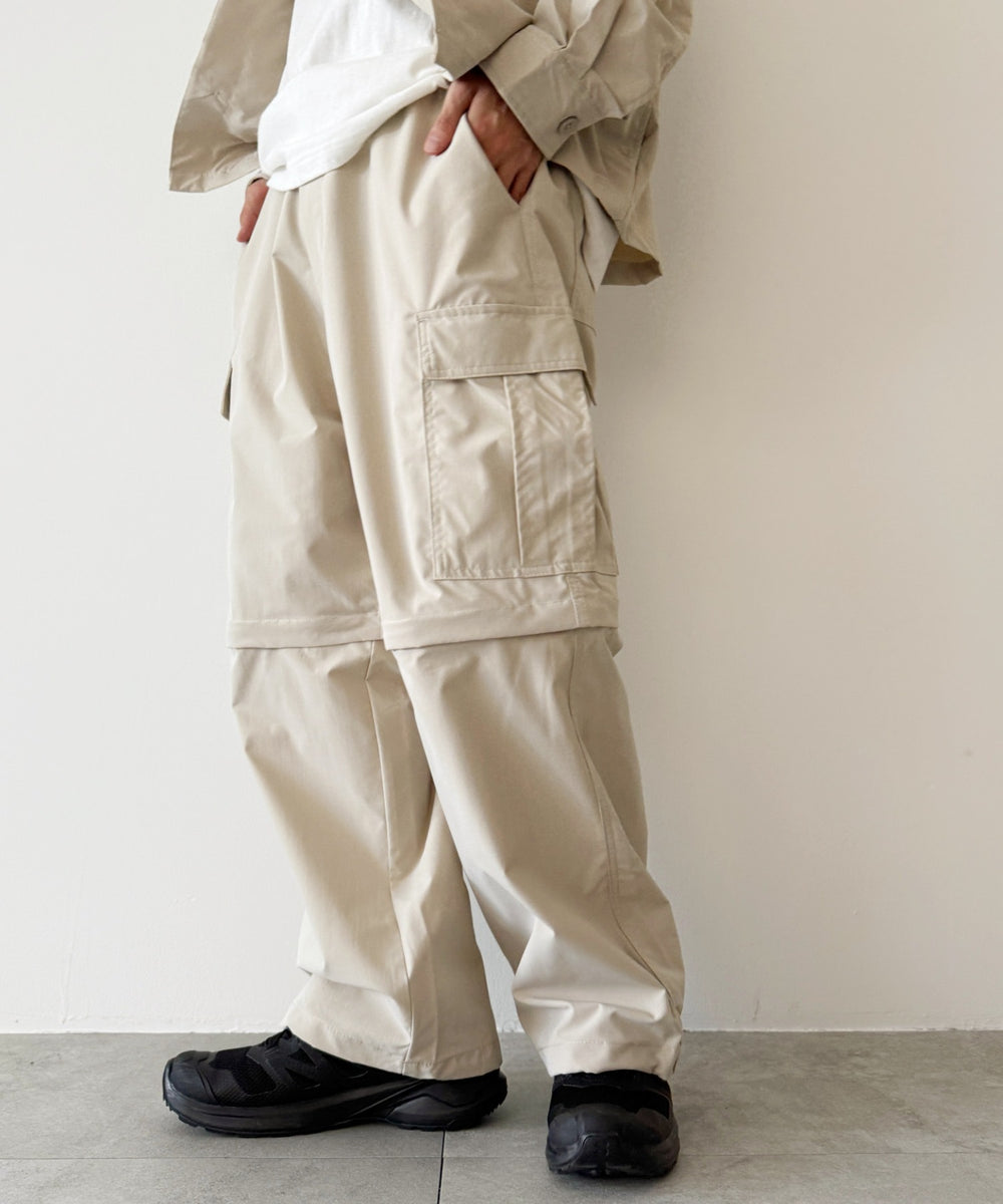 ベージュ モデル：175cm L着用