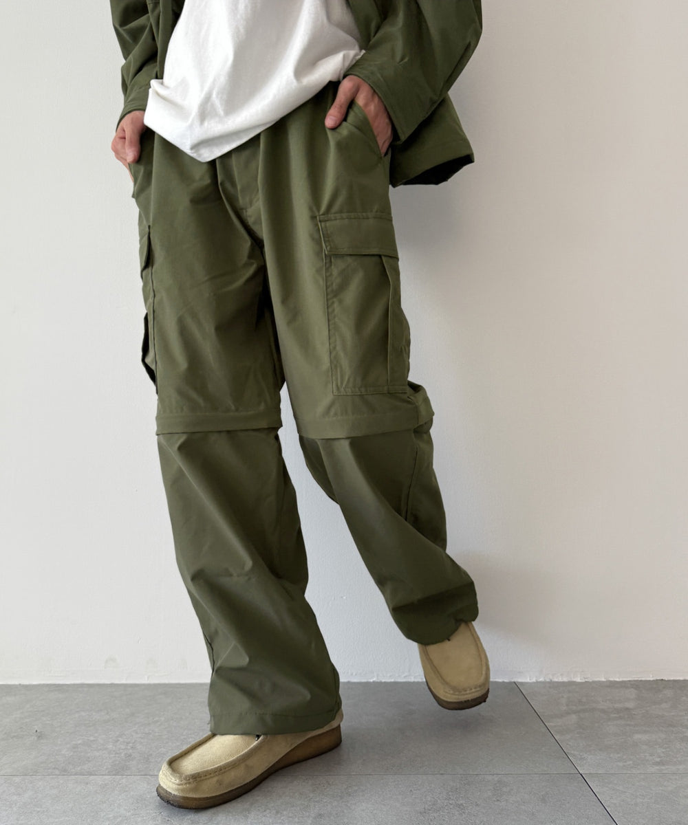 カーキ モデル：175cm L着用