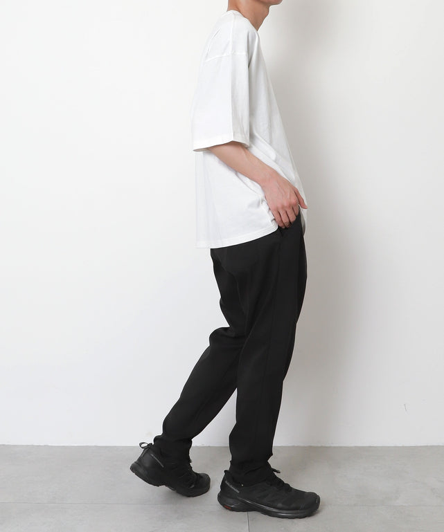 ブラック　モデル：175cm L着用