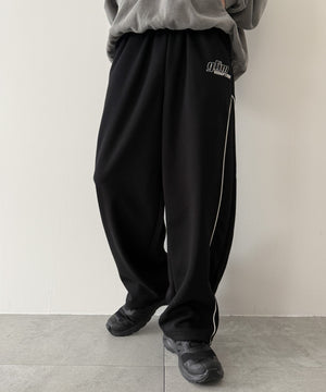 ブラック モデル：175cm L着用