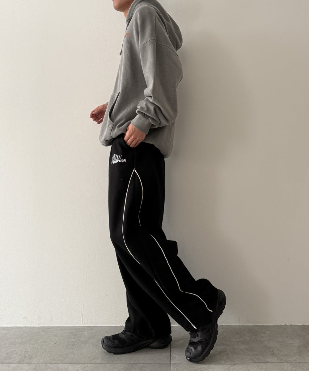 ブラック モデル：175cm L着用