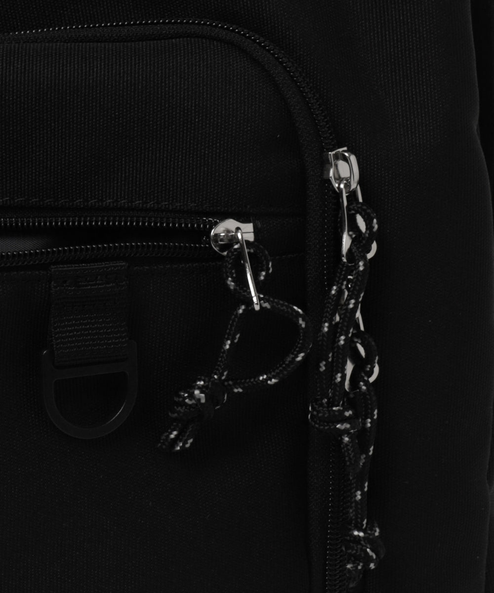 CONVERSE　ボストンバッグ