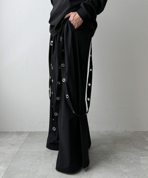 ブラック モデル：171cm L着用