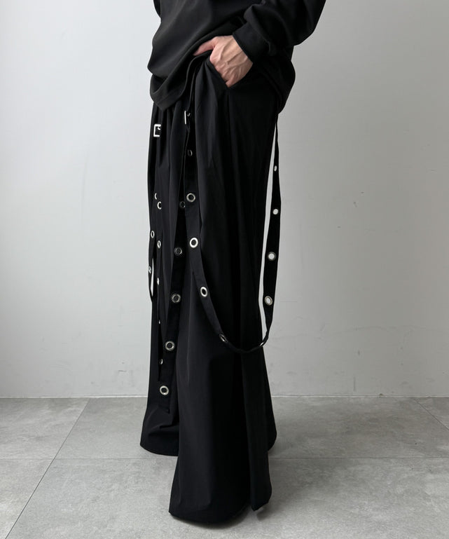 ブラック モデル：171cm L着用