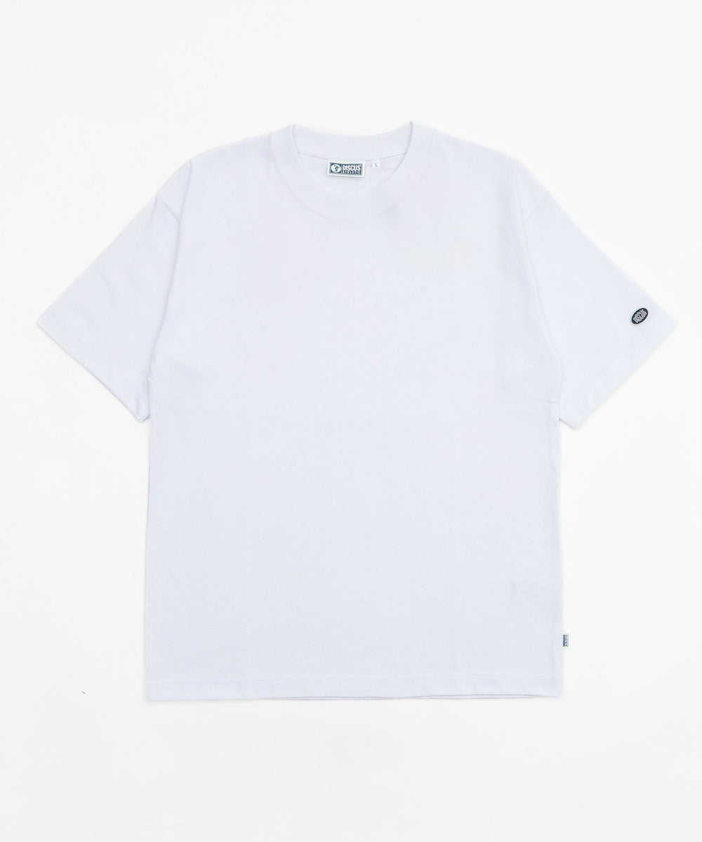 ホワイト モデル:165cm Mサイズ着用