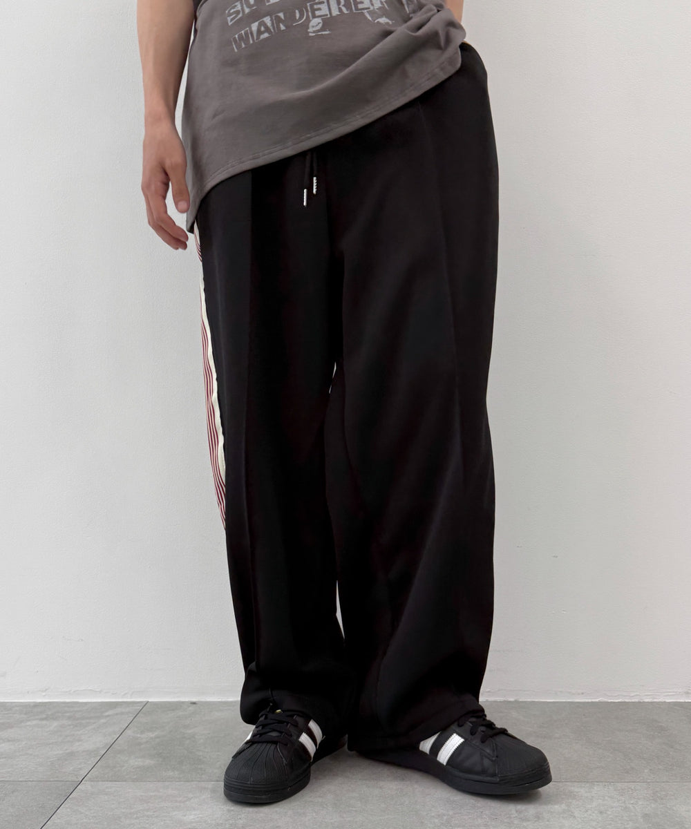 ブラック モデル：175cm F着用