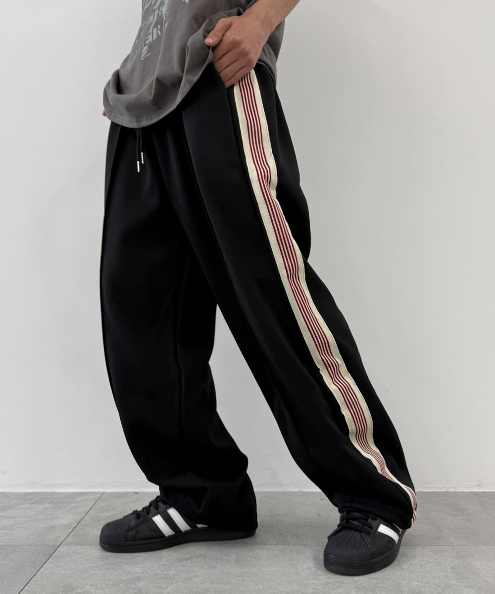 ブラック モデル：175cm F着用