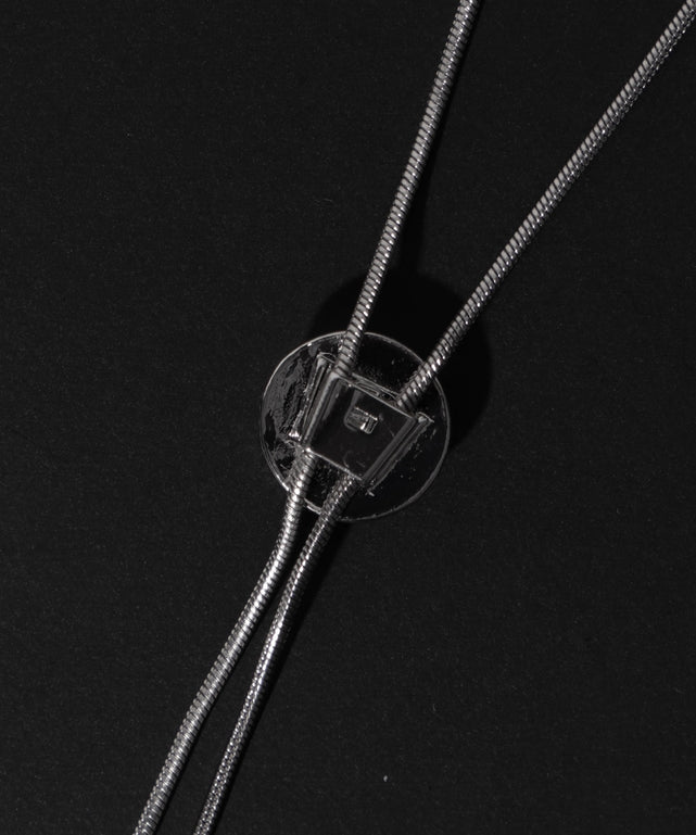 Mモチーフループタイ