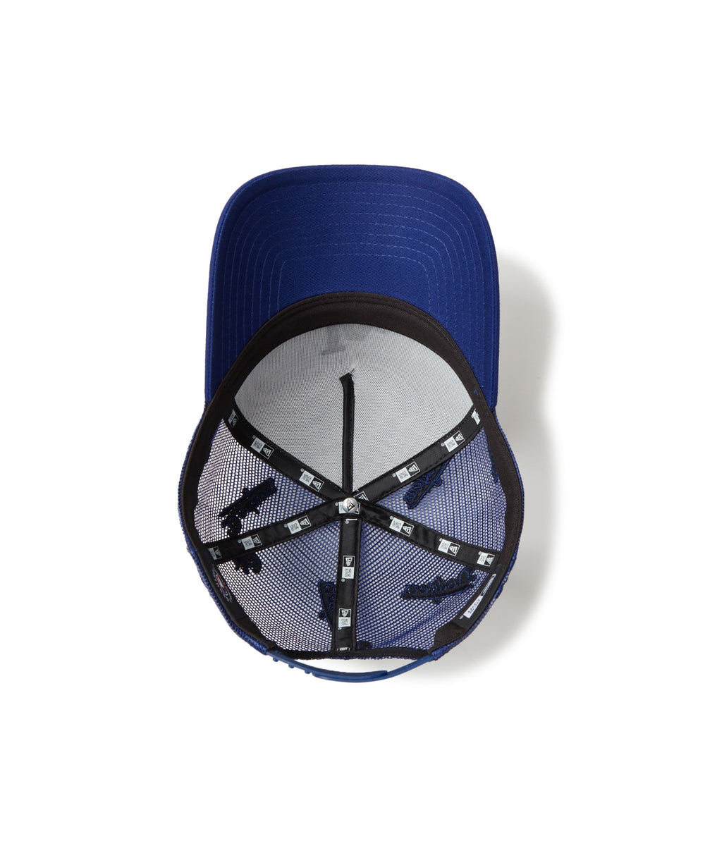 ロイヤルブルー