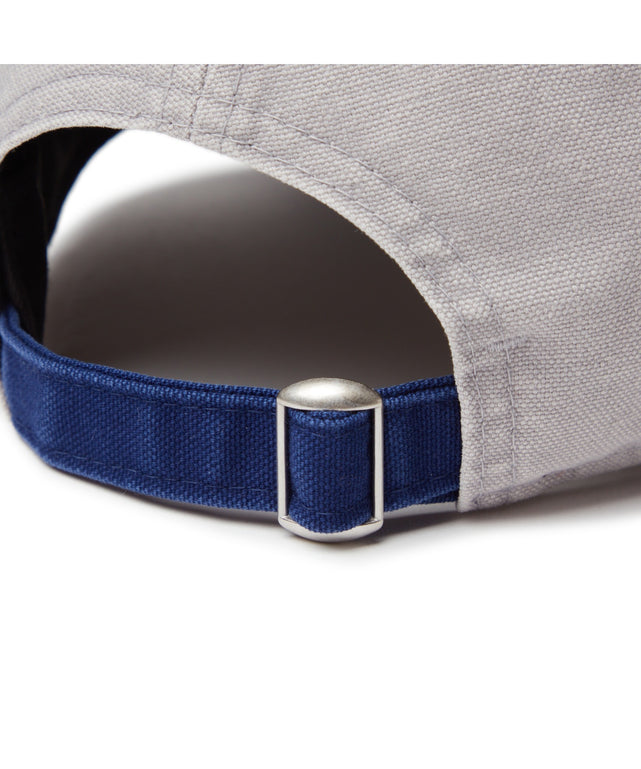 ロイヤルブルー