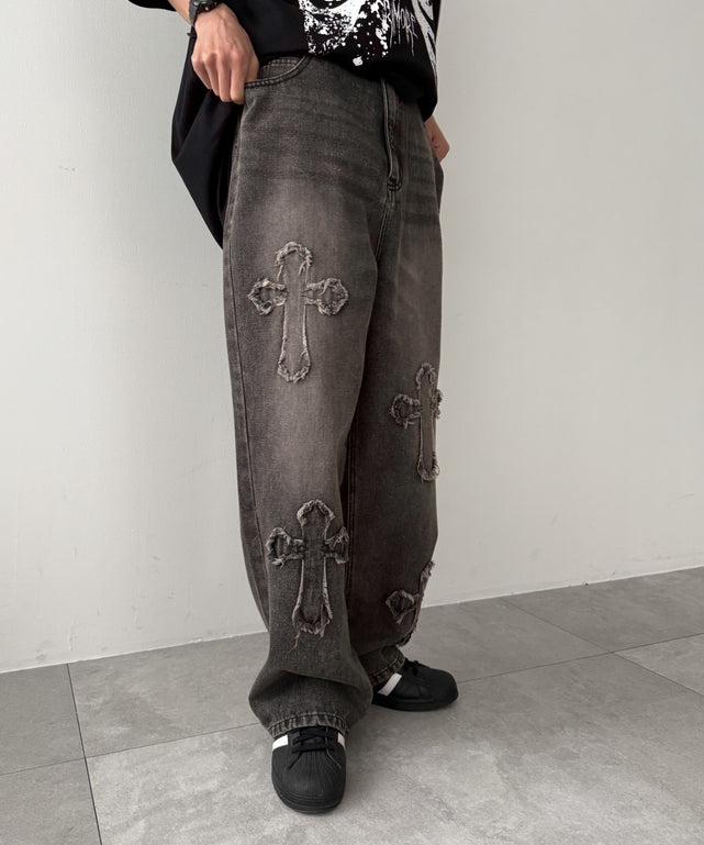 ブラック モデル：175cm L着用