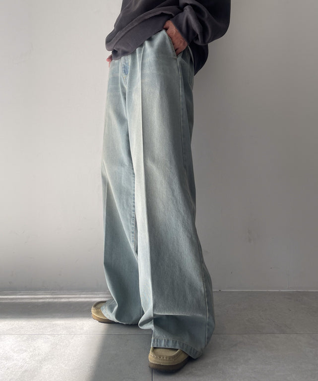 デニム淡加工 モデル：175cm L着用