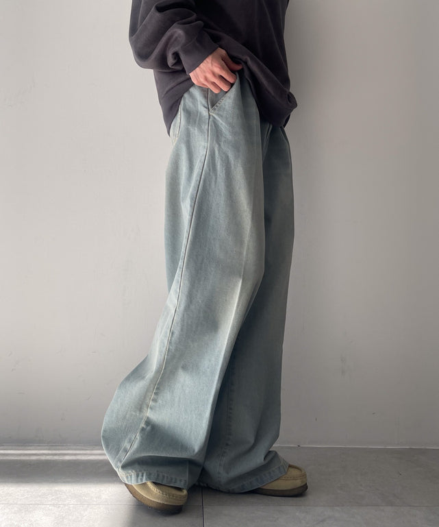 デニム淡加工 モデル：175cm L着用