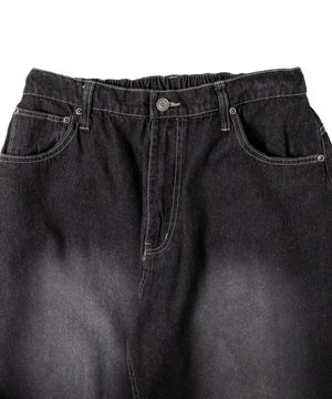 ワイドバギーデニムパンツ